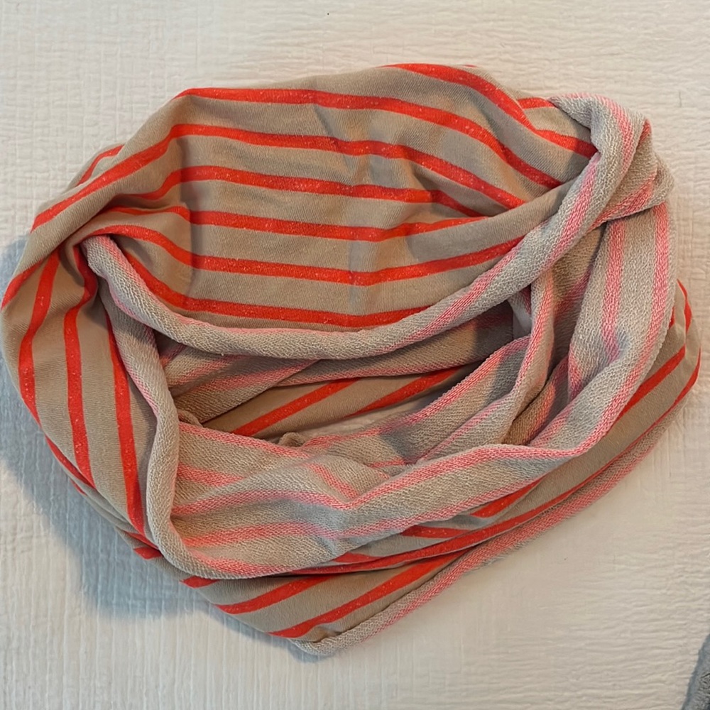 Orange and cream infinity scarf - GAP